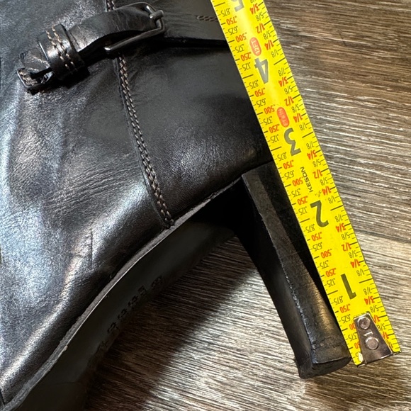 Nannini Black Italian leather Heeled Boots woman’s size 39 (j75) - Picture 4 of 14